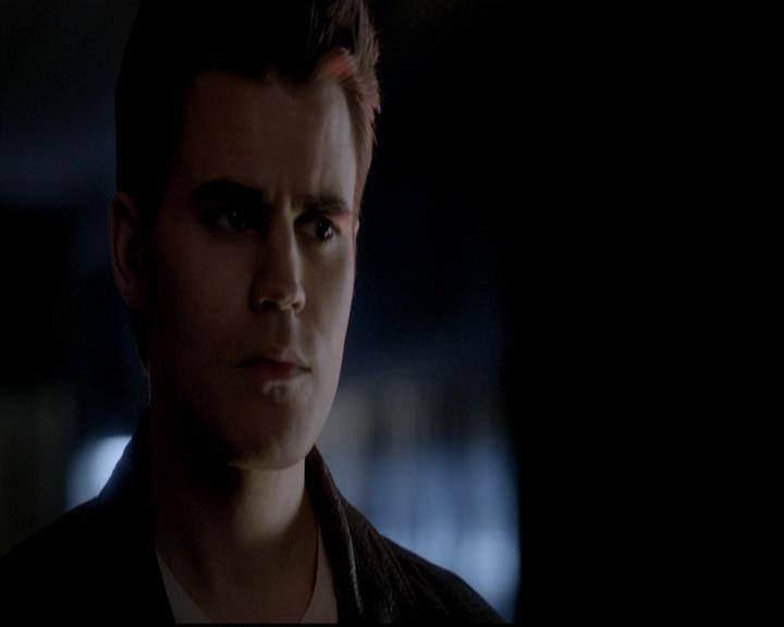 VampireDiariesWorld-dot-org_4x12AViewToAKill1785.jpg