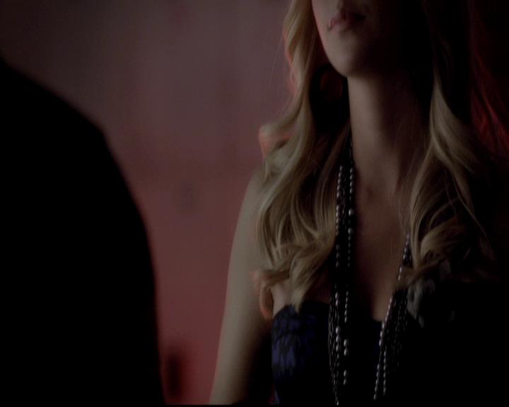 VampireDiariesWorld-dot-org_4x12AViewToAKill1786.jpg