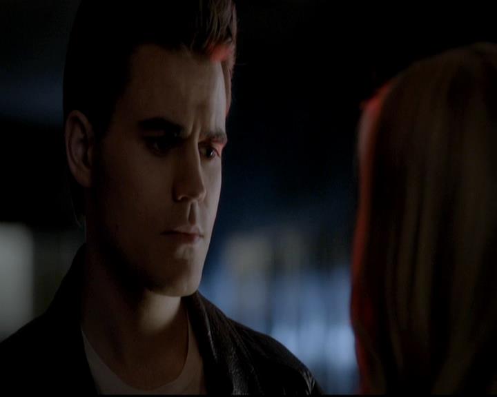 VampireDiariesWorld-dot-org_4x12AViewToAKill1791.jpg