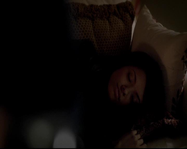 VampireDiariesWorld-dot-org_4x12AViewToAKill1842.jpg