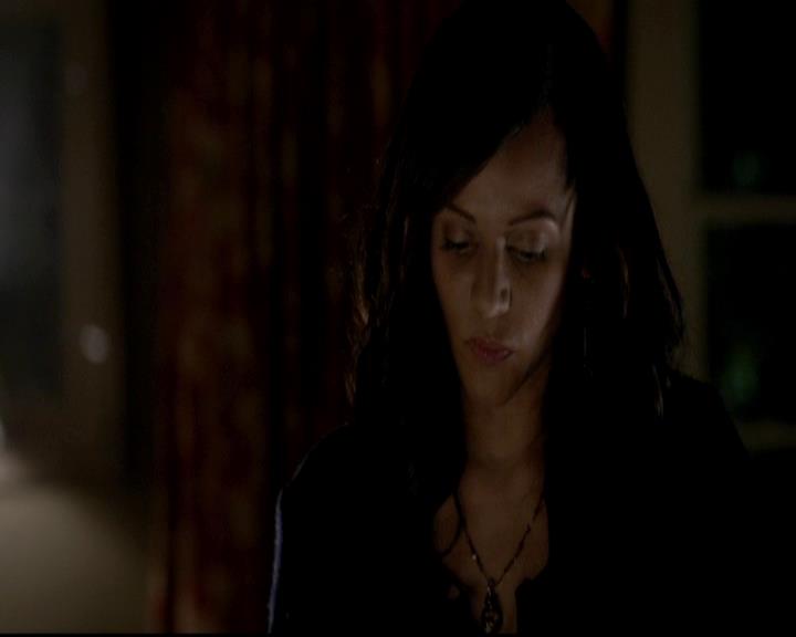 VampireDiariesWorld-dot-org_4x12AViewToAKill1853.jpg