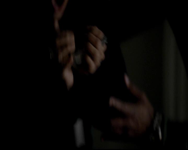 VampireDiariesWorld-dot-org_4x12AViewToAKill1864.jpg