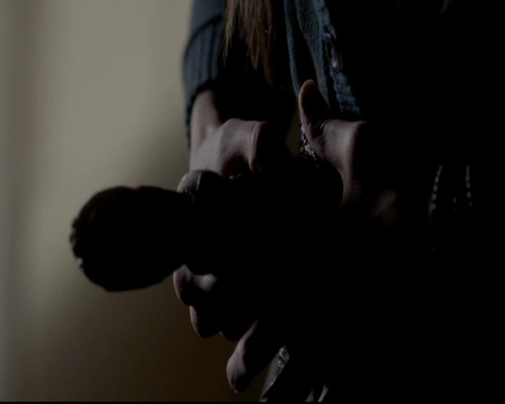 VampireDiariesWorld-dot-org_4x12AViewToAKill1879.jpg
