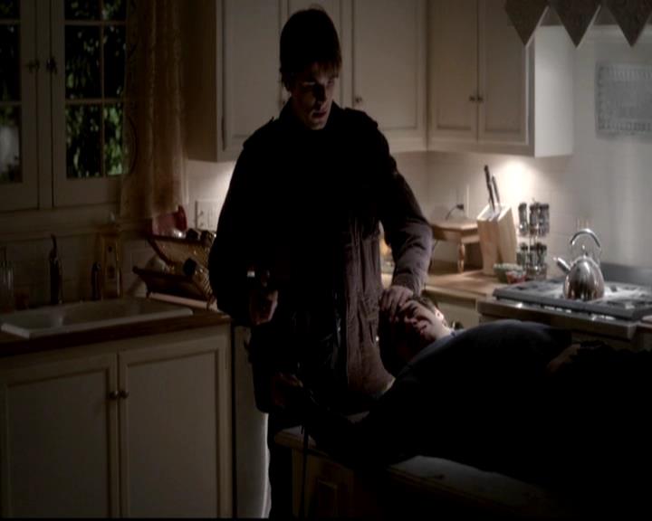 VampireDiariesWorld-dot-org_4x12AViewToAKill1897.jpg