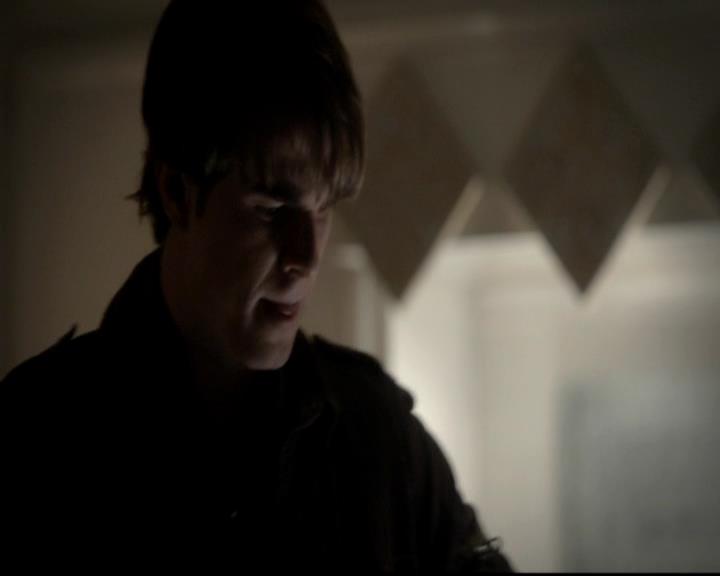 VampireDiariesWorld-dot-org_4x12AViewToAKill1907.jpg