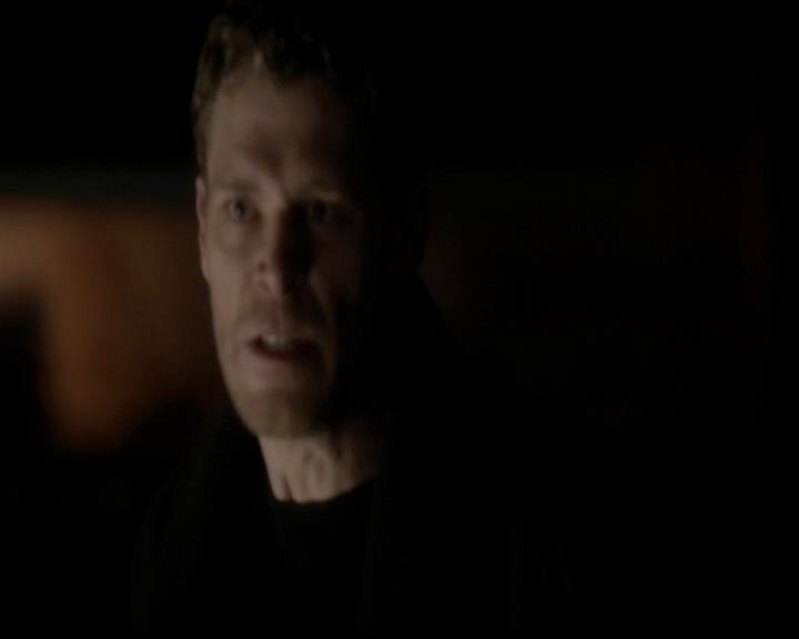 VampireDiariesWorld-dot-org_4x12AViewToAKill2026.jpg