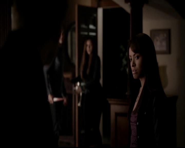 VampireDiariesWorld-dot-org_4x12AViewToAKill2048.jpg