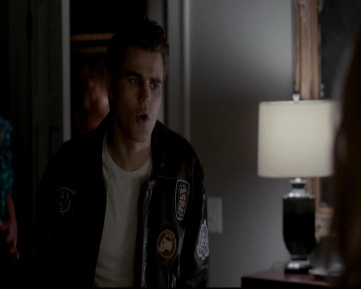 VampireDiariesWorld-dot-org_4x12AViewToAKill2065.jpg