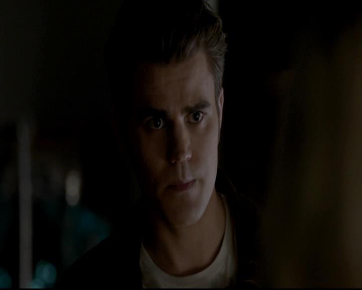 VampireDiariesWorld-dot-org_4x12AViewToAKill2076.jpg