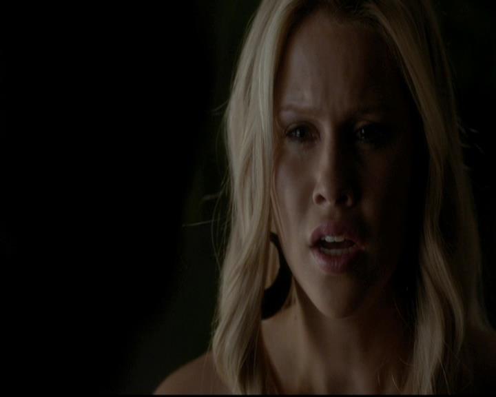 VampireDiariesWorld-dot-org_4x12AViewToAKill2077.jpg