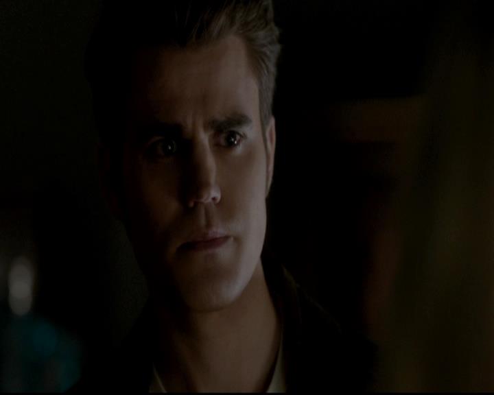 VampireDiariesWorld-dot-org_4x12AViewToAKill2102.jpg