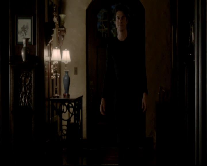 VampireDiariesWorld-dot-org_4x12AViewToAKill2135.jpg