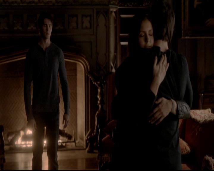 VampireDiariesWorld-dot-org_4x12AViewToAKill2142.jpg