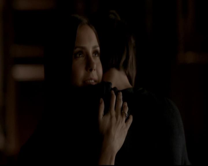 VampireDiariesWorld-dot-org_4x12AViewToAKill2145.jpg