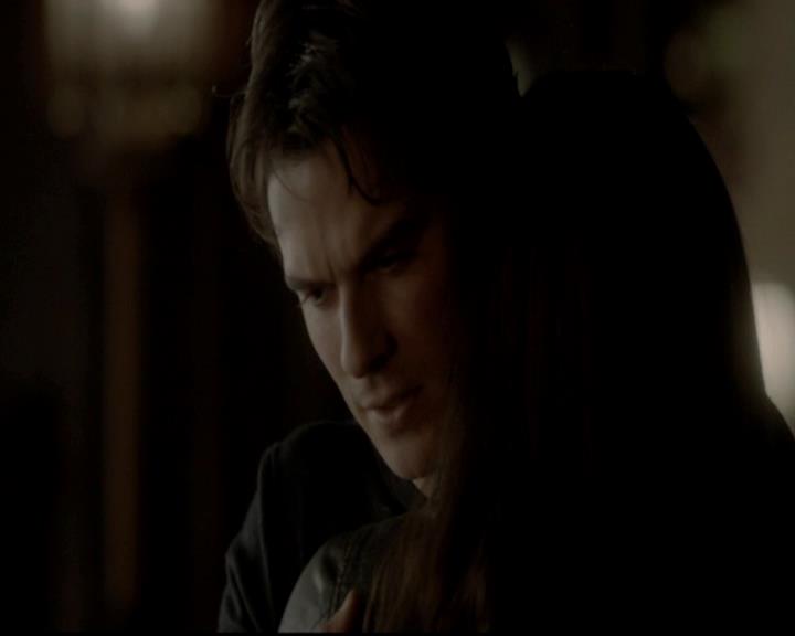 VampireDiariesWorld-dot-org_4x12AViewToAKill2147.jpg