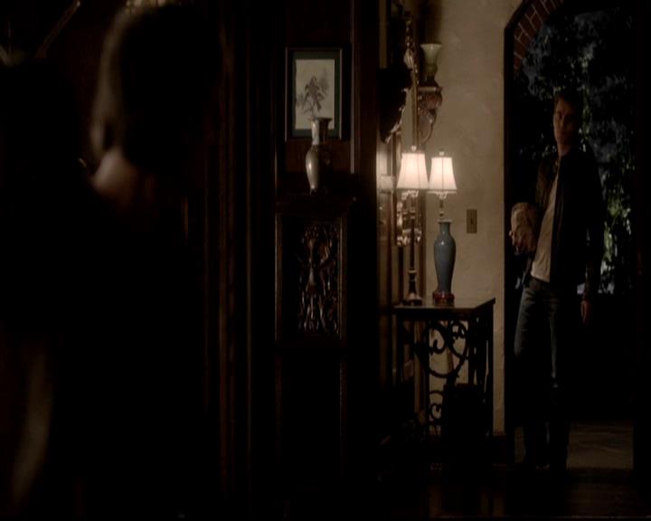 VampireDiariesWorld-dot-org_4x12AViewToAKill2154.jpg