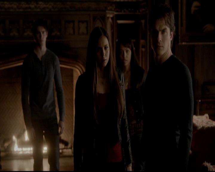 VampireDiariesWorld-dot-org_4x12AViewToAKill2155.jpg