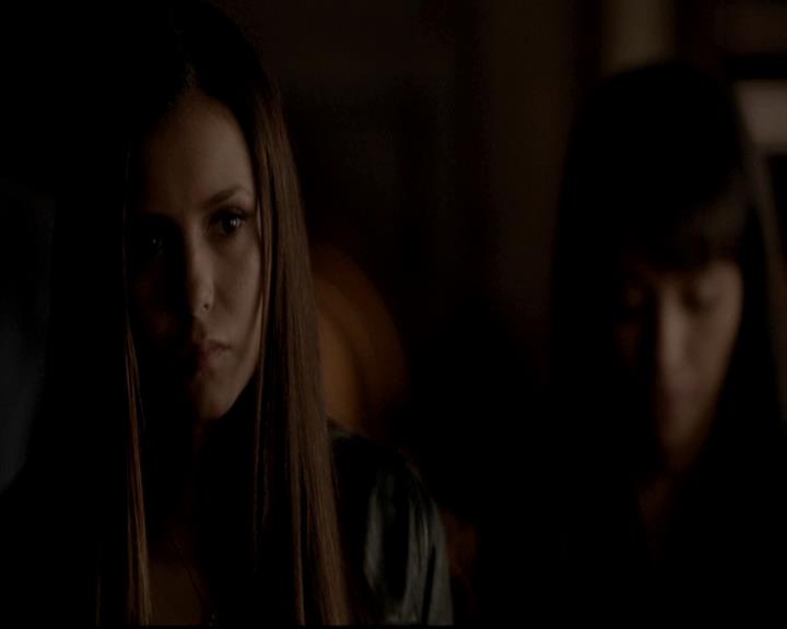 VampireDiariesWorld-dot-org_4x12AViewToAKill2160.jpg