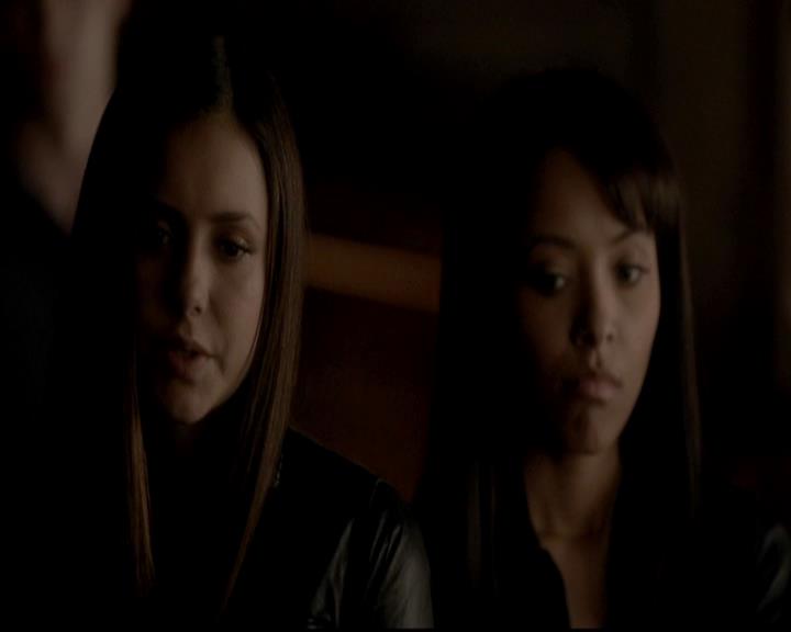 VampireDiariesWorld-dot-org_4x12AViewToAKill2165.jpg