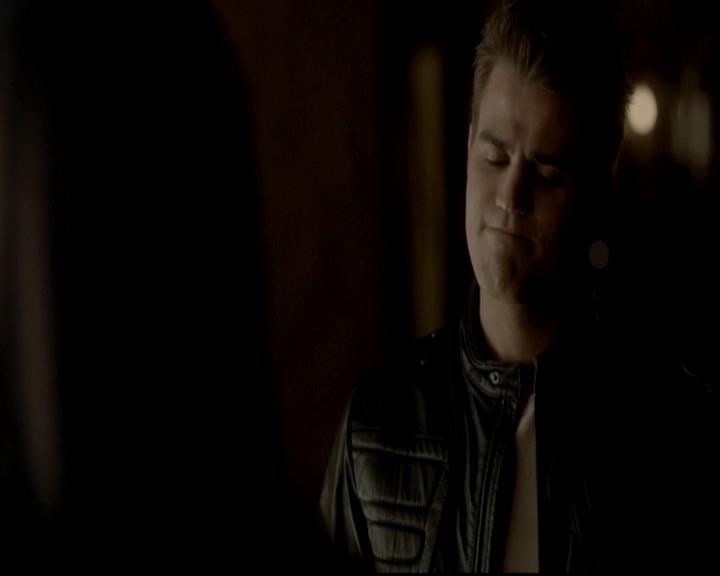 VampireDiariesWorld-dot-org_4x12AViewToAKill2224.jpg
