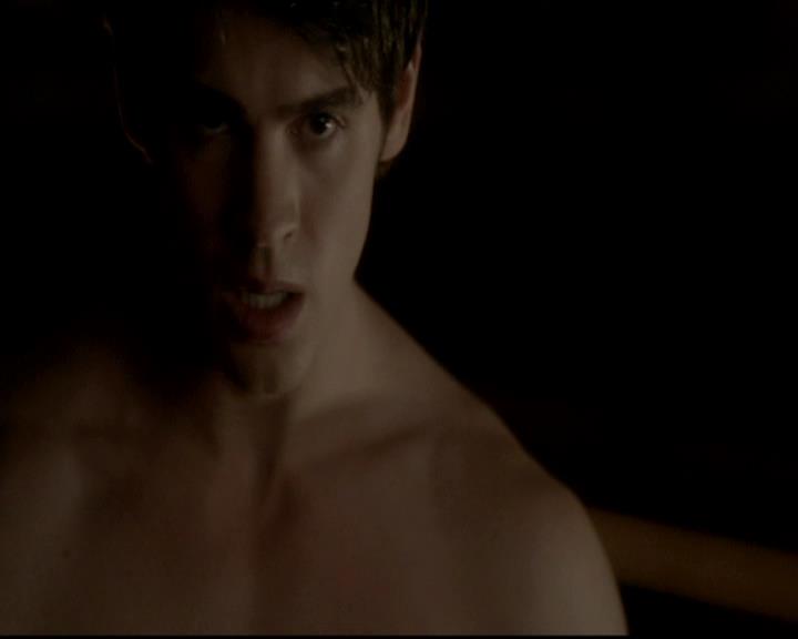 VampireDiariesWorld-dot-org_4x12AViewToAKill2259.jpg