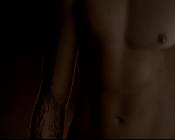 VampireDiariesWorld-dot-org_4x12AViewToAKill2265.jpg