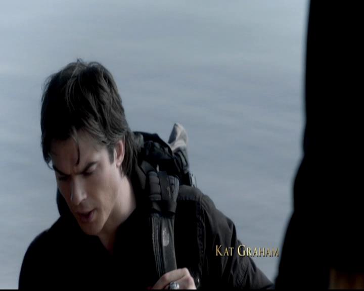VampireDiariesWorld-dot-org_4x13IntoTheWild0169.jpg