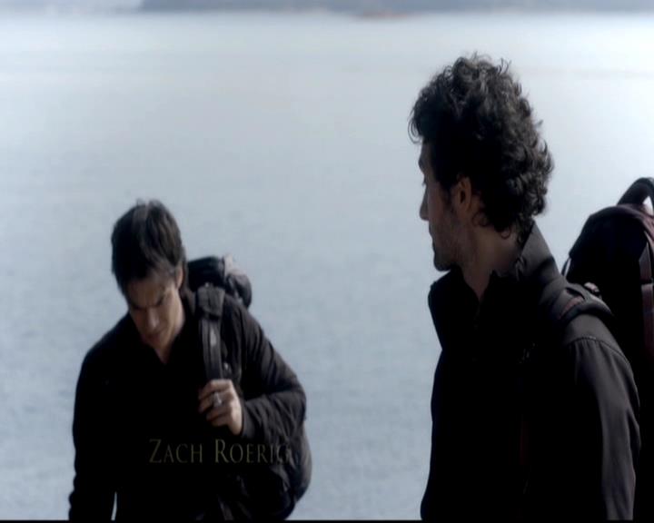 VampireDiariesWorld-dot-org_4x13IntoTheWild0173.jpg