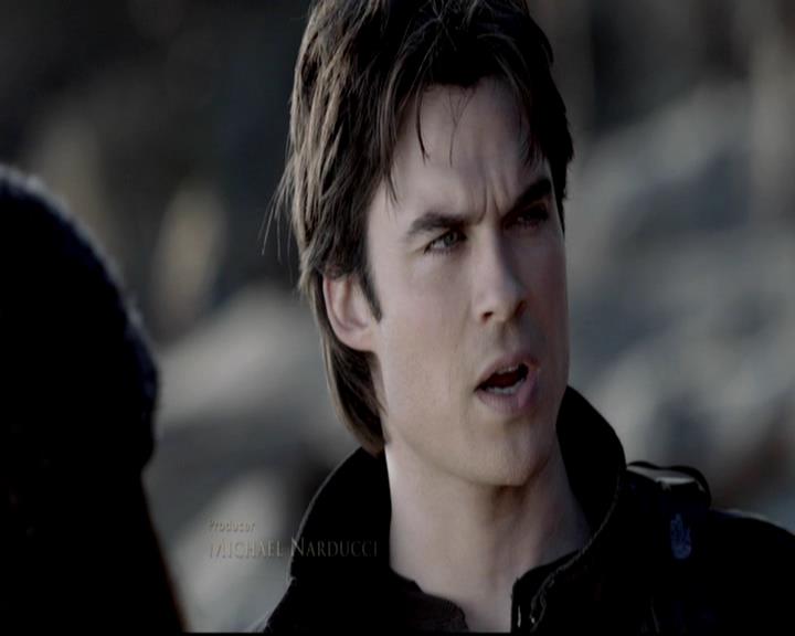 VampireDiariesWorld-dot-org_4x13IntoTheWild0242.jpg