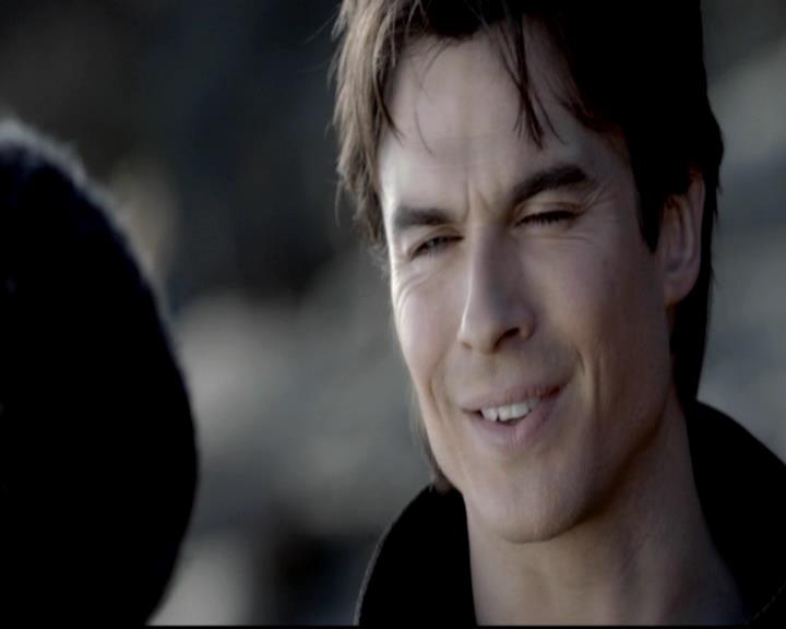 VampireDiariesWorld-dot-org_4x13IntoTheWild0258.jpg