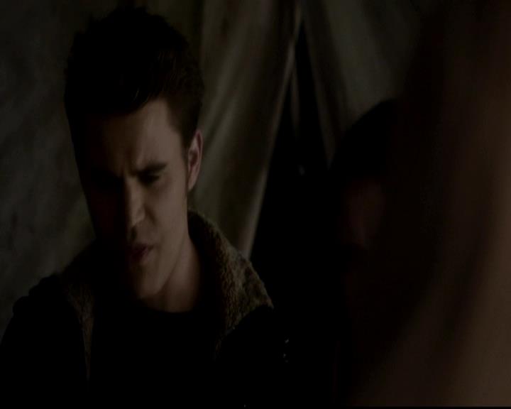 VampireDiariesWorld-dot-org_4x13IntoTheWild2180.jpg