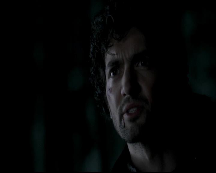 VampireDiariesWorld-dot-org_4x13IntoTheWild2259.jpg