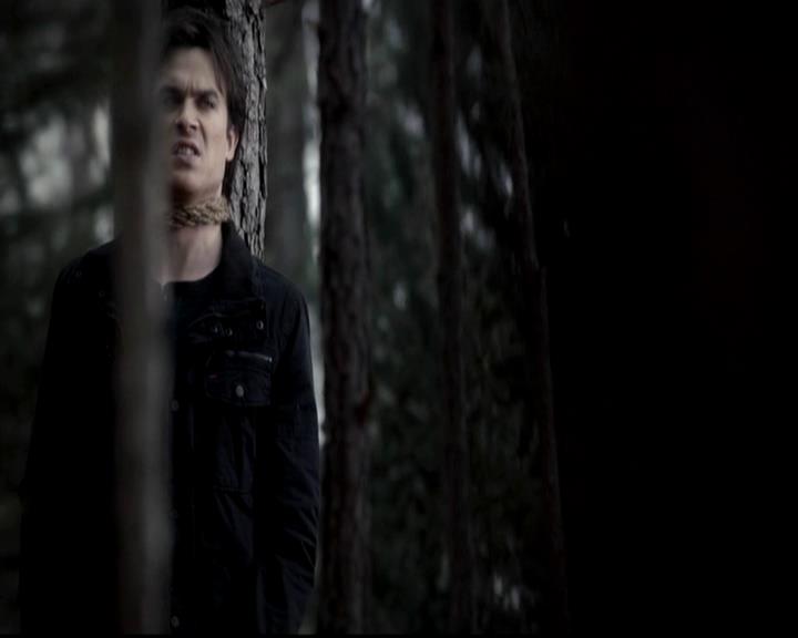 VampireDiariesWorld-dot-org_4x14DownTheRabbitHole0095.jpg