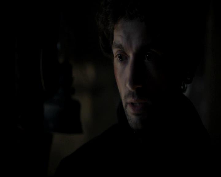 VampireDiariesWorld-dot-org_4x14DownTheRabbitHole0318.jpg