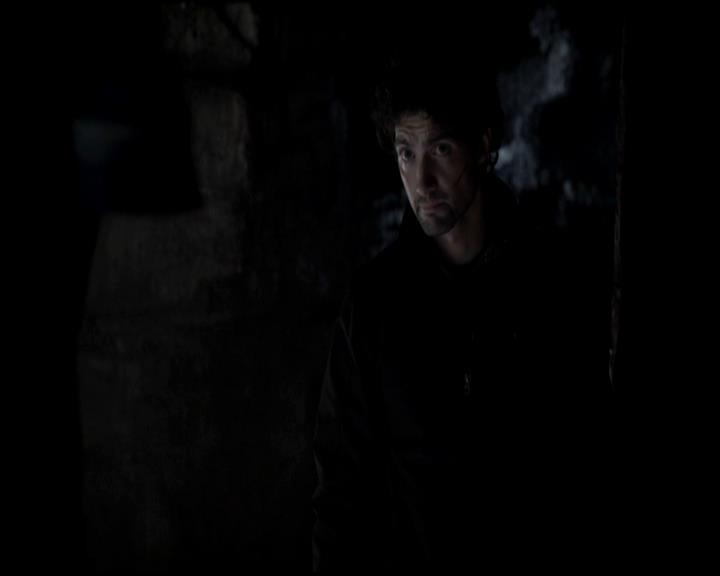 VampireDiariesWorld-dot-org_4x14DownTheRabbitHole0329.jpg