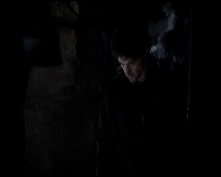 VampireDiariesWorld-dot-org_4x14DownTheRabbitHole0331.jpg