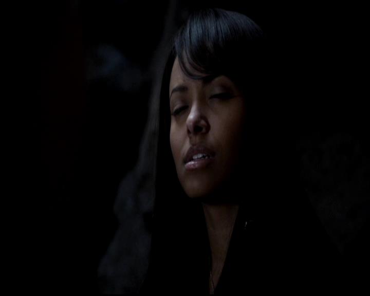 VampireDiariesWorld-dot-org_4x14DownTheRabbitHole1093.jpg