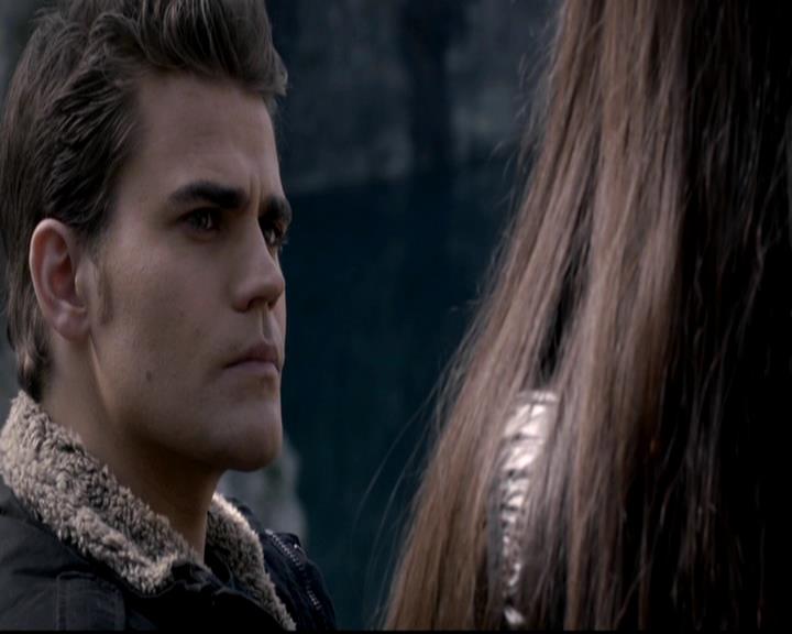 VampireDiariesWorld-dot-org_4x14DownTheRabbitHole1230.jpg