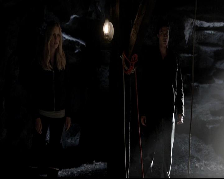 VampireDiariesWorld-dot-org_4x14DownTheRabbitHole1285.jpg