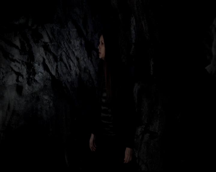 VampireDiariesWorld-dot-org_4x14DownTheRabbitHole1660.jpg