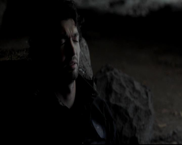 VampireDiariesWorld-dot-org_4x14DownTheRabbitHole1825.jpg