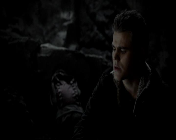 VampireDiariesWorld-dot-org_4x14DownTheRabbitHole1849.jpg