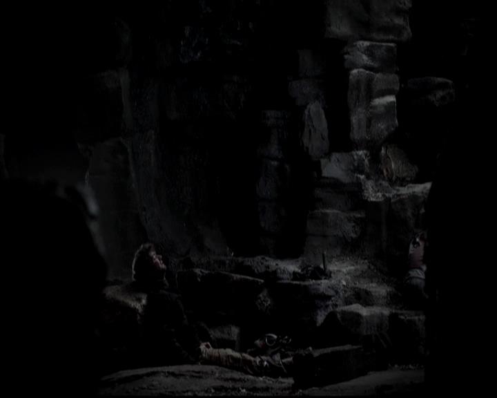 VampireDiariesWorld-dot-org_4x14DownTheRabbitHole1895.jpg
