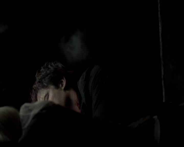 VampireDiariesWorld-dot-org_4x14DownTheRabbitHole2009.jpg