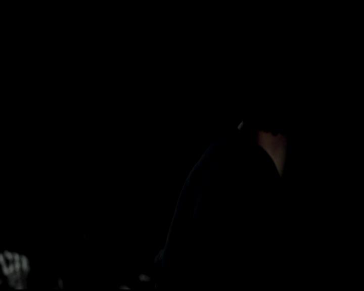 VampireDiariesWorld-dot-org_4x14DownTheRabbitHole2076.jpg
