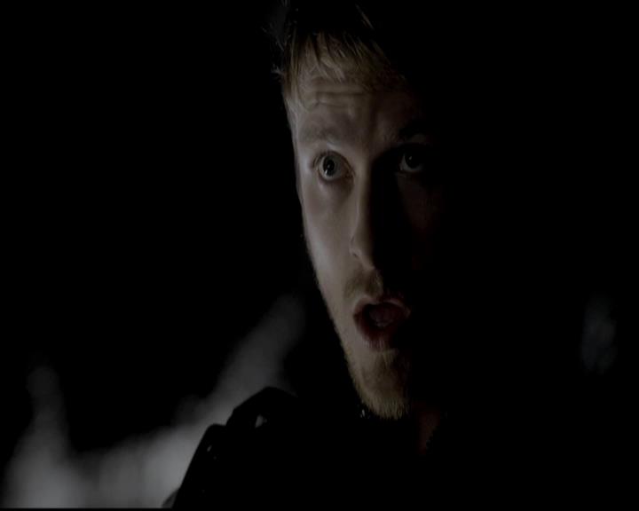 VampireDiariesWorld-dot-org_4x14DownTheRabbitHole2092.jpg