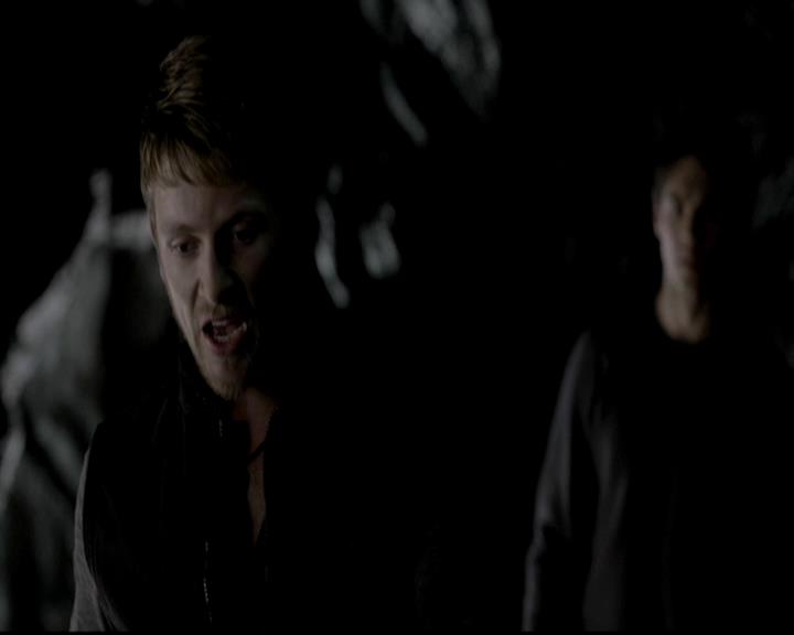 VampireDiariesWorld-dot-org_4x14DownTheRabbitHole2104.jpg
