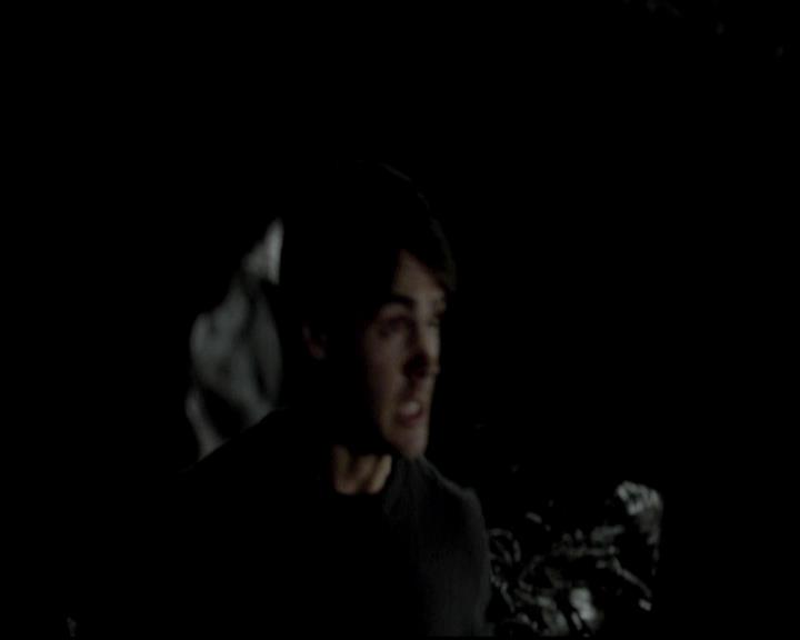 VampireDiariesWorld-dot-org_4x14DownTheRabbitHole2109.jpg