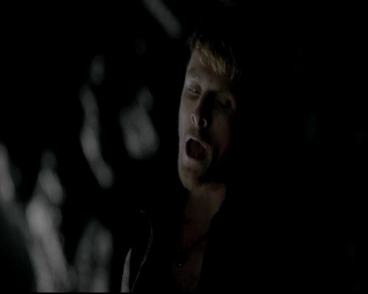 VampireDiariesWorld-dot-org_4x14DownTheRabbitHole2127.jpg