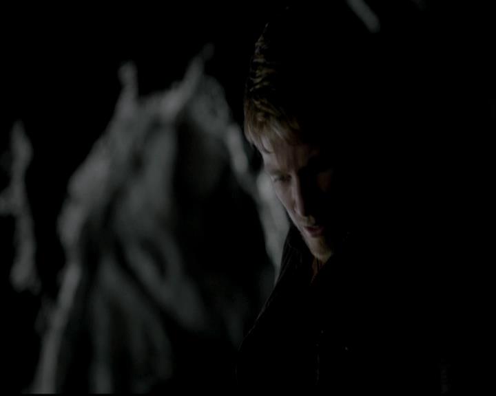 VampireDiariesWorld-dot-org_4x14DownTheRabbitHole2139.jpg